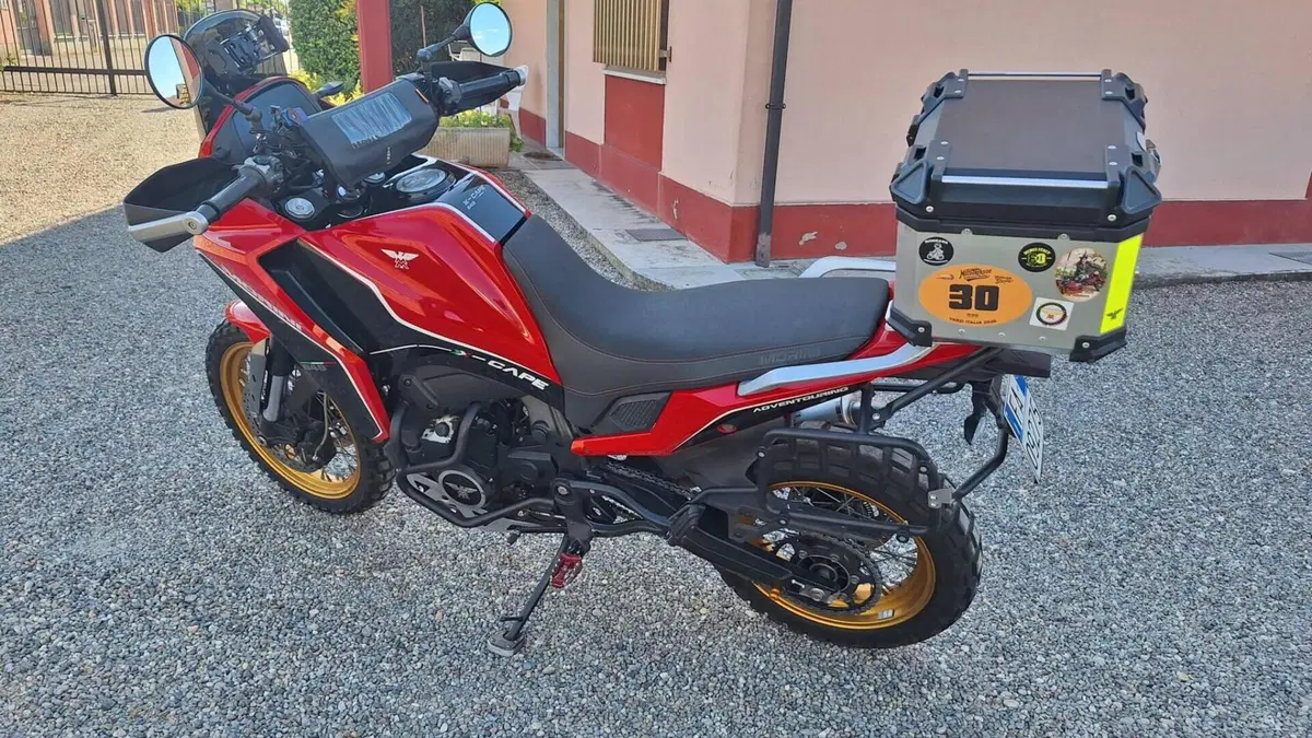 Moto Morini X-Cape 650 Gold Wheels Edition (2022 - 26)  (12)