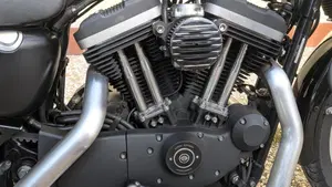 Harley-Davidson 883 R (2004 - 05) - XL 883R  (6)