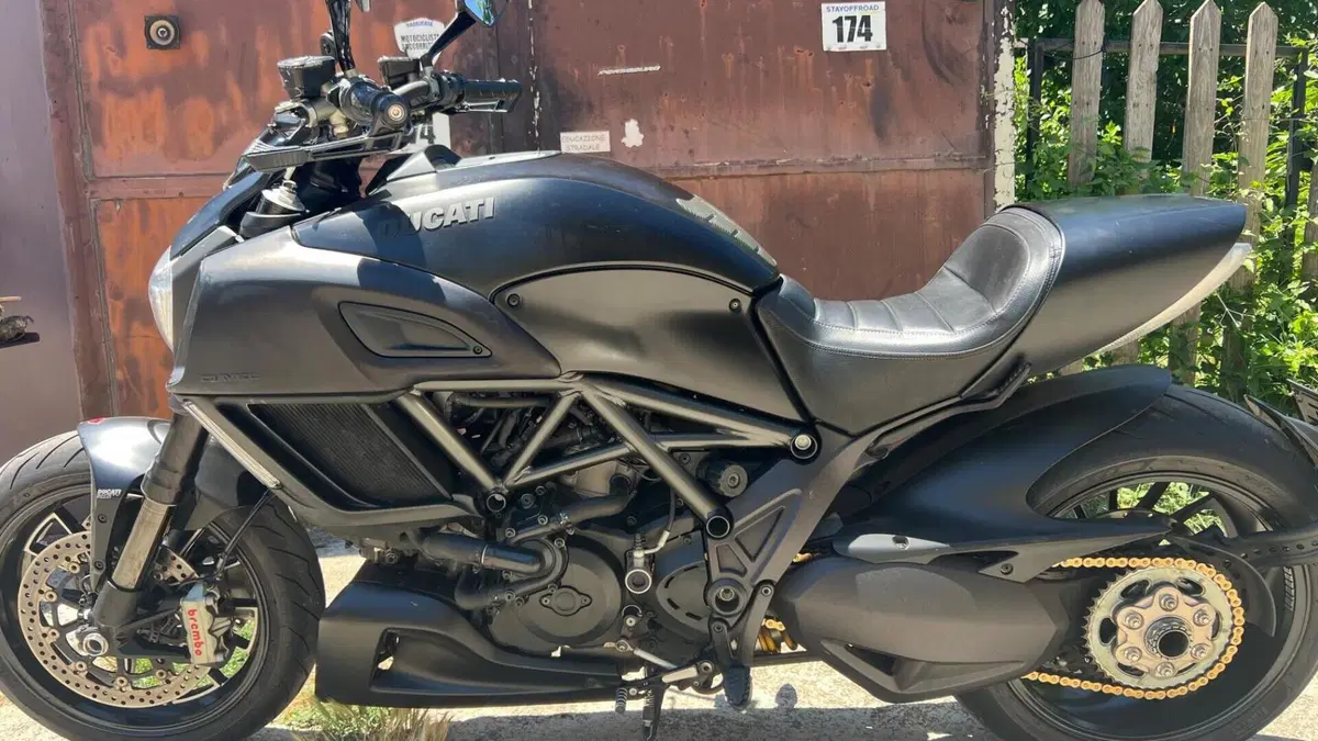 Ducati Diavel 1200 (2014 - 16) 
