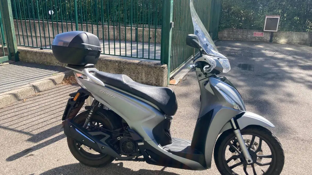 Kymco People 200i S (2021 - 26)  (4)