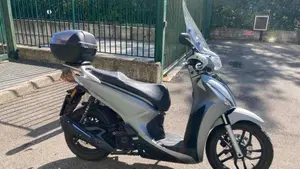 Kymco People 200i S (2021 - 26)  (4)