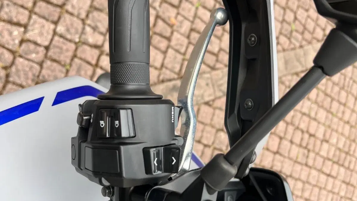Yamaha Tracer 900 (2018 - 20)  (11)