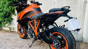KTM 1290 Super Duke GT ABS (2016 - 18)  (7)
