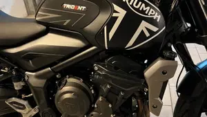 Triumph Trident 660 (2021 - 24)  (6)