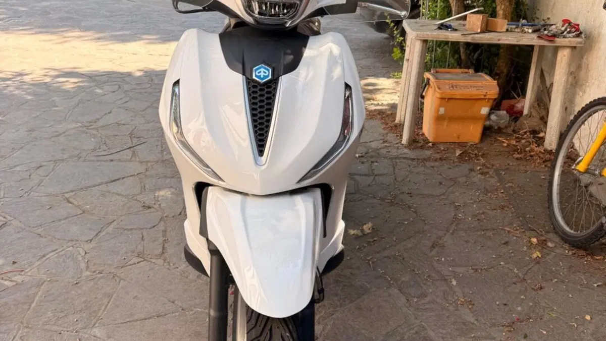 Piaggio Beverly 400 ABS-ASR (2021 - 24) 