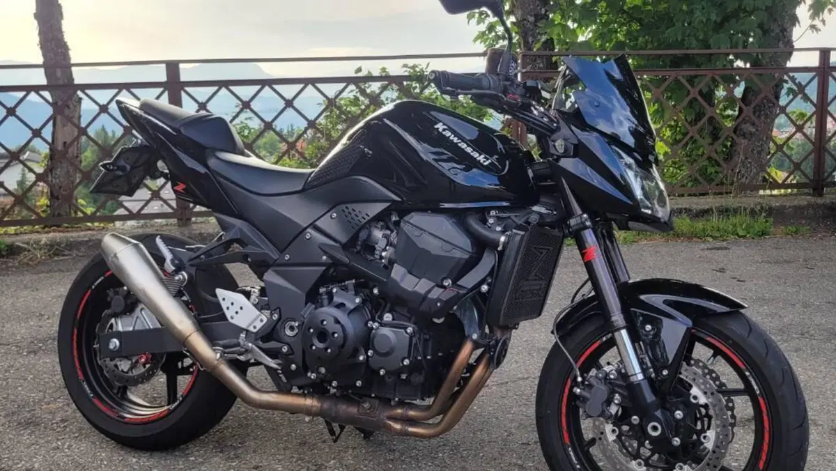Kawasaki Z 750 (2007 - 14)  (4)
