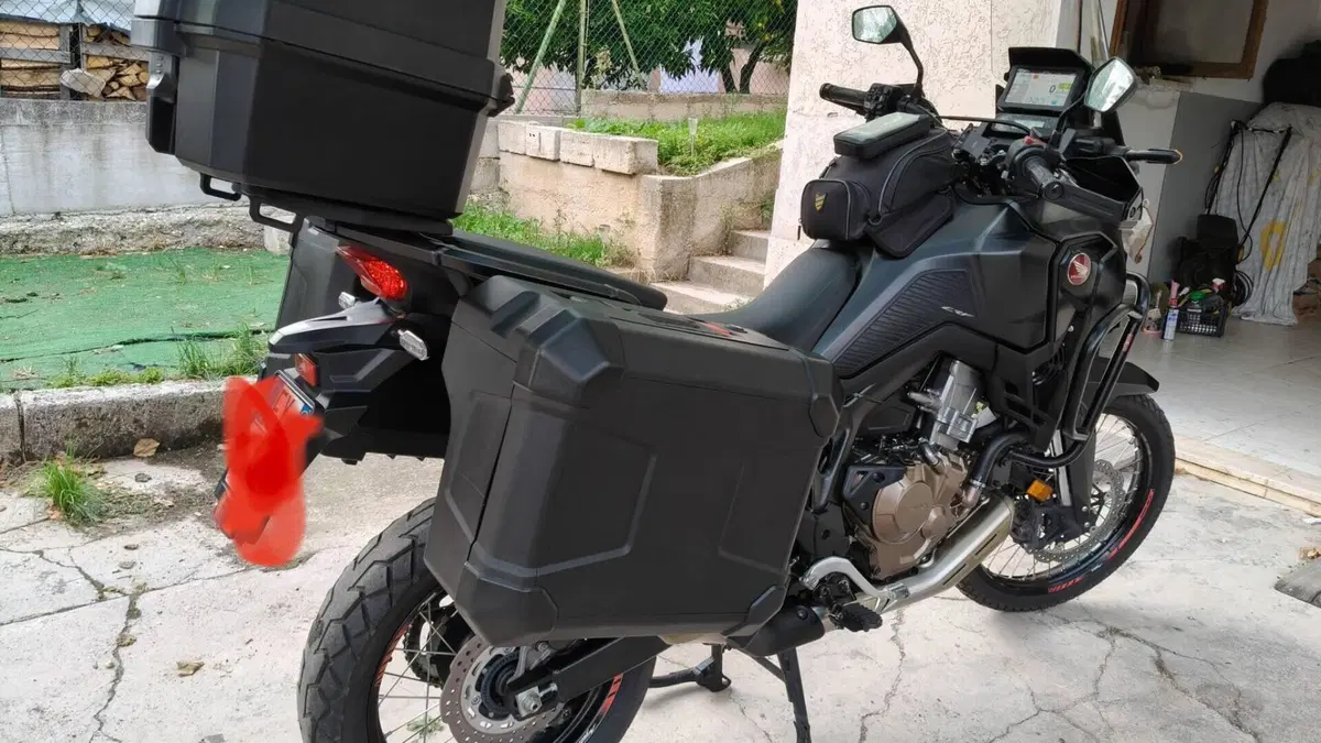 Honda Africa Twin CRF 1100L Urban (2022 - 23)  (8)