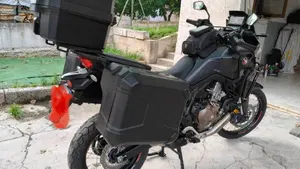 Honda Africa Twin CRF 1100L Urban (2022 - 23)  (8)