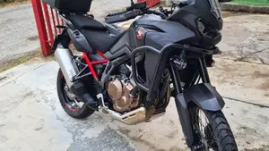 Honda Africa Twin CRF 1100L Urban (2022 - 23)  (9)