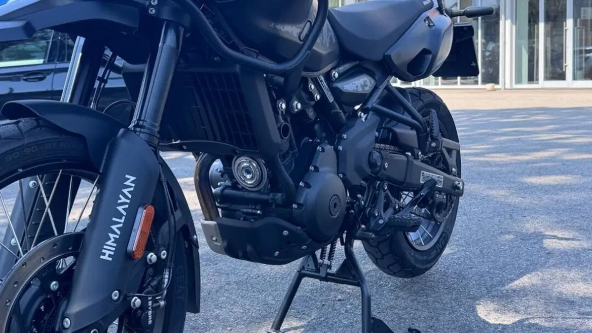Royal Enfield Himalayan 450 Mana Black (2026)  (9)