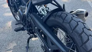 Royal Enfield Himalayan 450 Mana Black (2026)  (14)