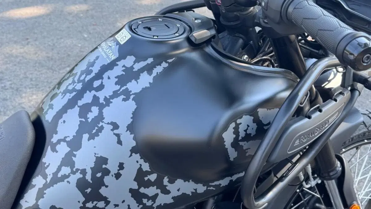 Royal Enfield Himalayan 450 Mana Black (2026)  (16)