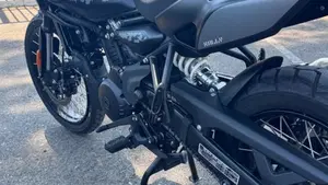 Royal Enfield Himalayan 450 Mana Black (2026)  (20)