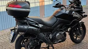 Suzuki V-Strom 650 Traveller ABS (2008 - 11)  (2)