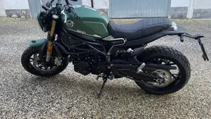 Benelli Leoncino 800 (2022 - 26)  (2)