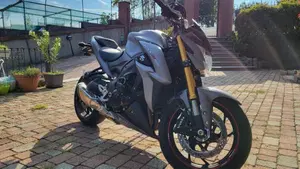Suzuki GSX-S1000 ABS (2015 - 17)  (5)