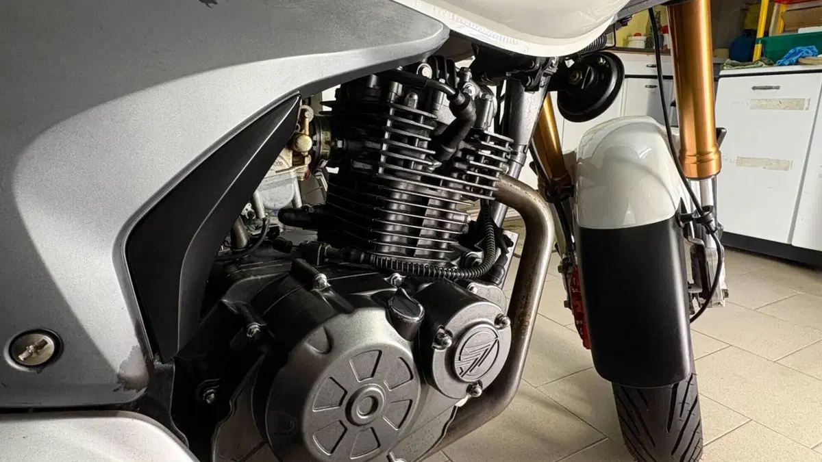 Keeway Motor RKV 125 (2012 - 17)  (4)
