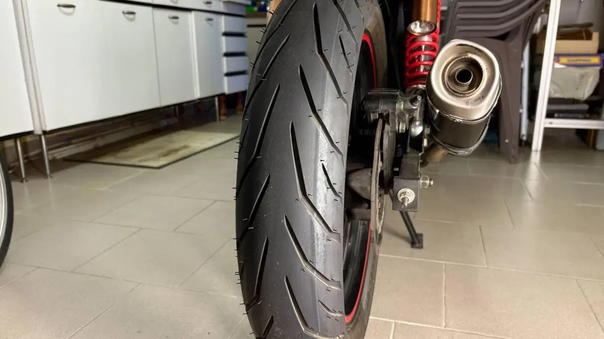 Keeway Motor RKV 125 (2012 - 17)  (7)