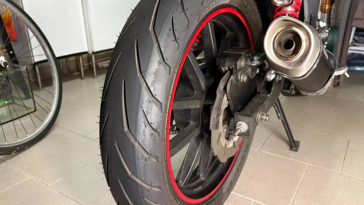 Keeway Motor RKV 125 (2012 - 17)  (8)