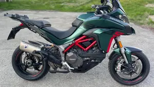 Ducati Multistrada 1200 S (2015 - 17)  (2)