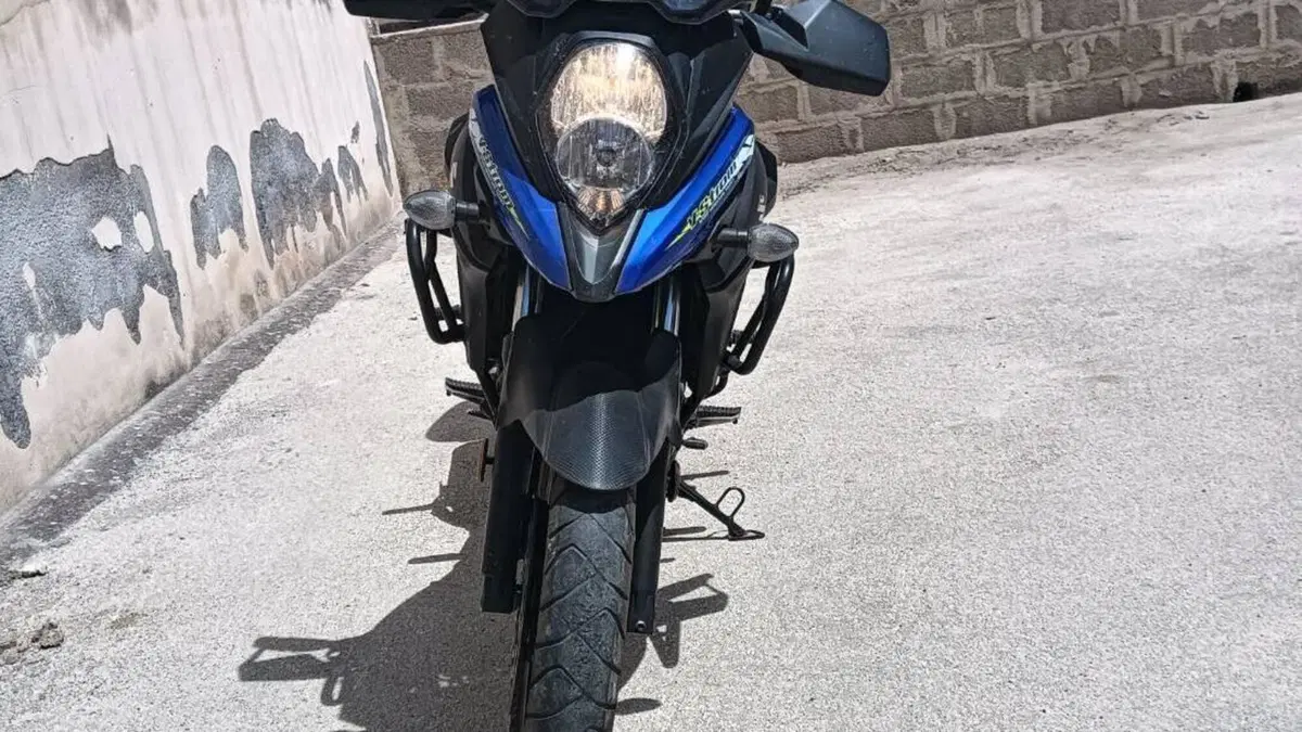 Suzuki V-Strom 650XT Explorer (2022 - 25)  (2)