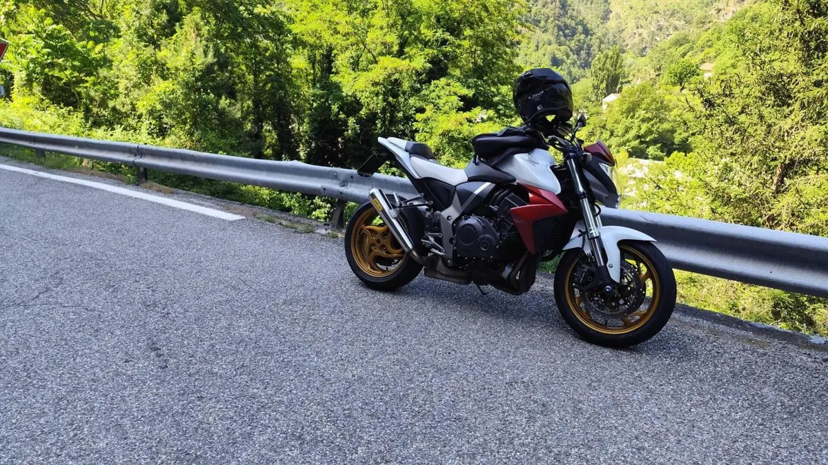 Honda CB 1000 R (2008 - 10)  (7)