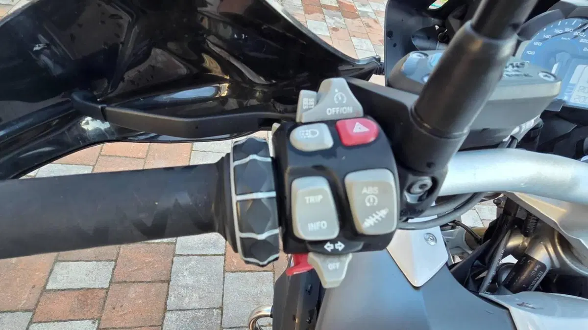 Bmw R 1200 GS (2017 - 18)  (5)