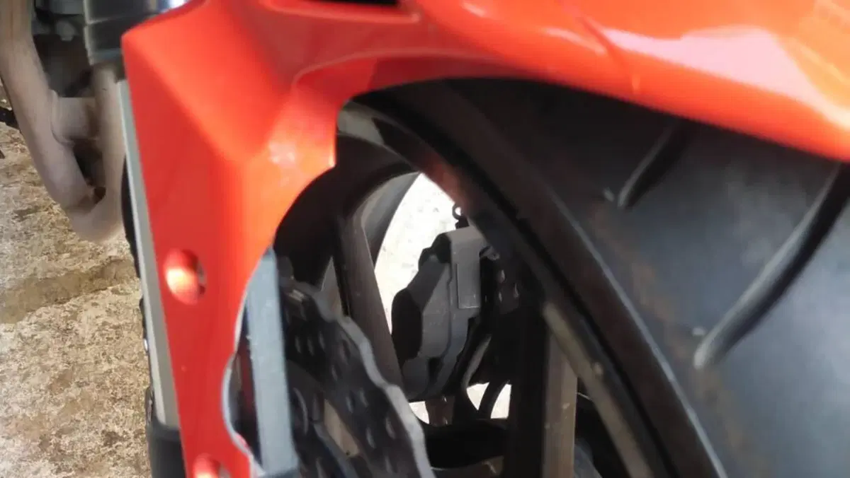 Kawasaki Versys 1000 ABS (2015 - 16)  (11)