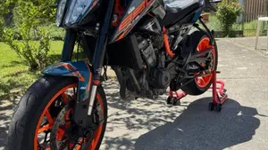 KTM 890 Duke R (2022 - 23) 