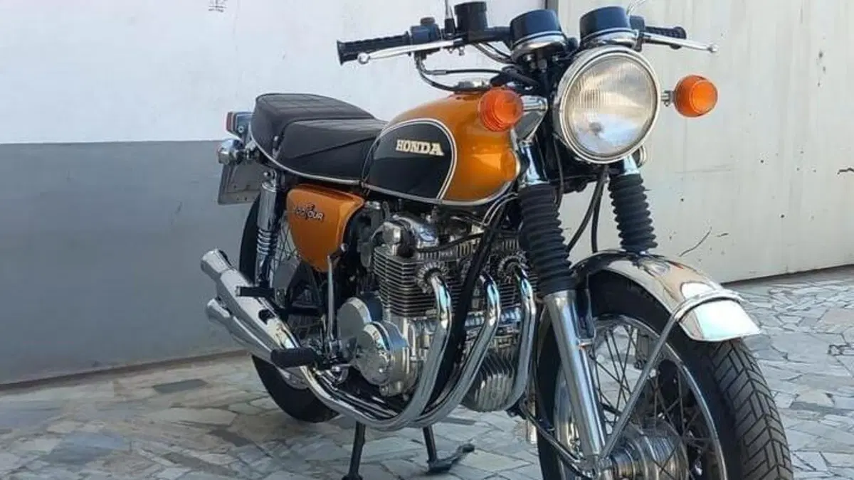 Honda  