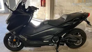 Yamaha T-Max 560 (2020 - 21)  (2)