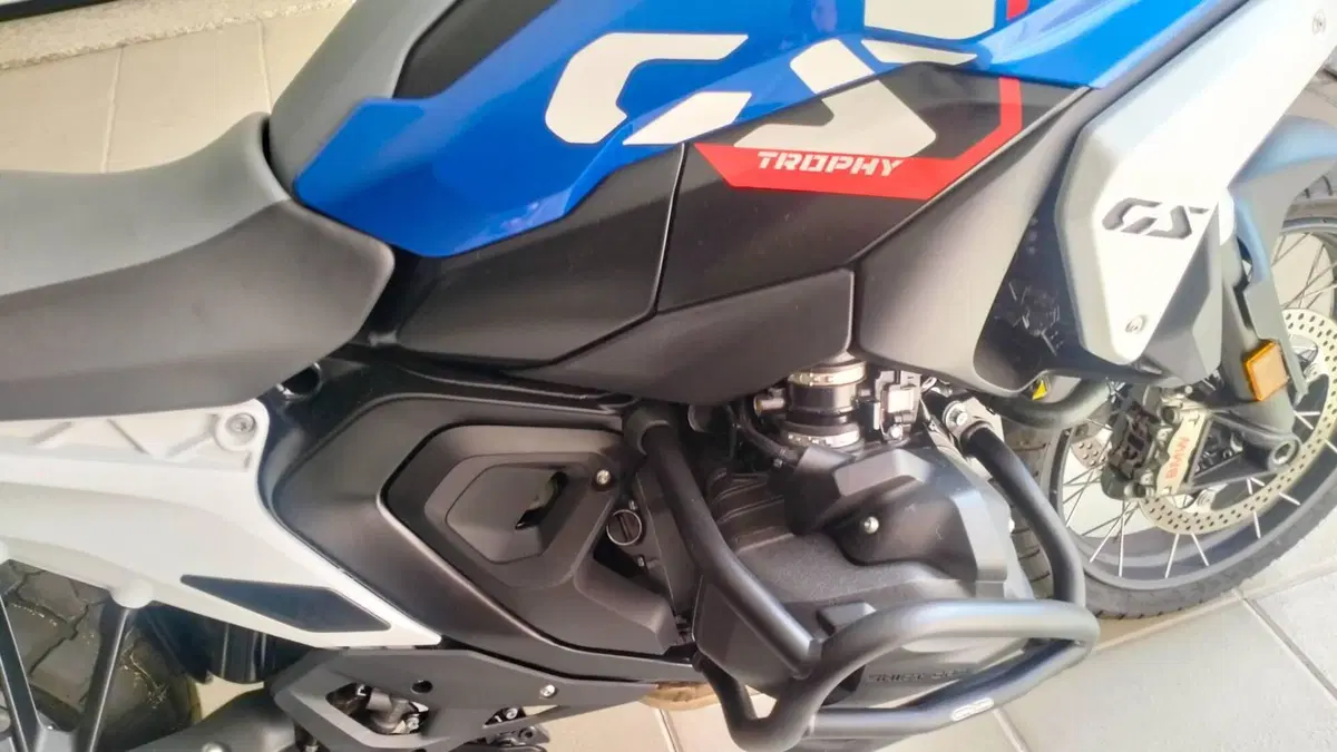 Bmw R 1300 GS Trophy (2023 - 26)  (15)