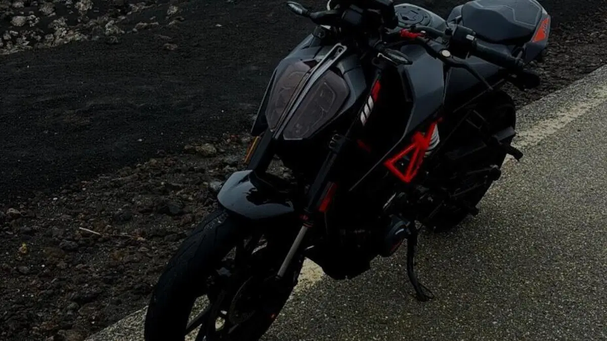 KTM 390 Duke (2021 - 23)  (4)