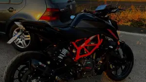 KTM 390 Duke (2021 - 23)  (7)