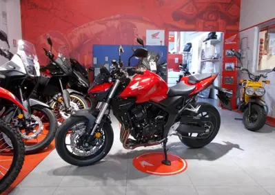Honda CB 1000 Hornet (2025 - 26) - Annuncio 10060196