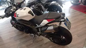 Triumph Speed Triple 1050 RS (2018 - 20)  (3)