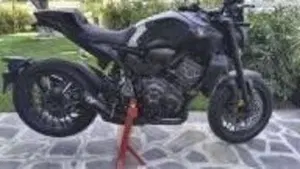 Honda CB 1000 R Black Edition (2021 - 25)  (6)