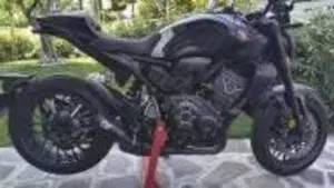 Honda CB 1000 R Black Edition (2021 - 25)  (7)