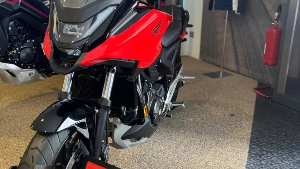 Honda NC 750 X (2025 - 26)  (2)