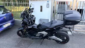 Honda X-ADV 750 Gravel (2025 - 26)  (4)