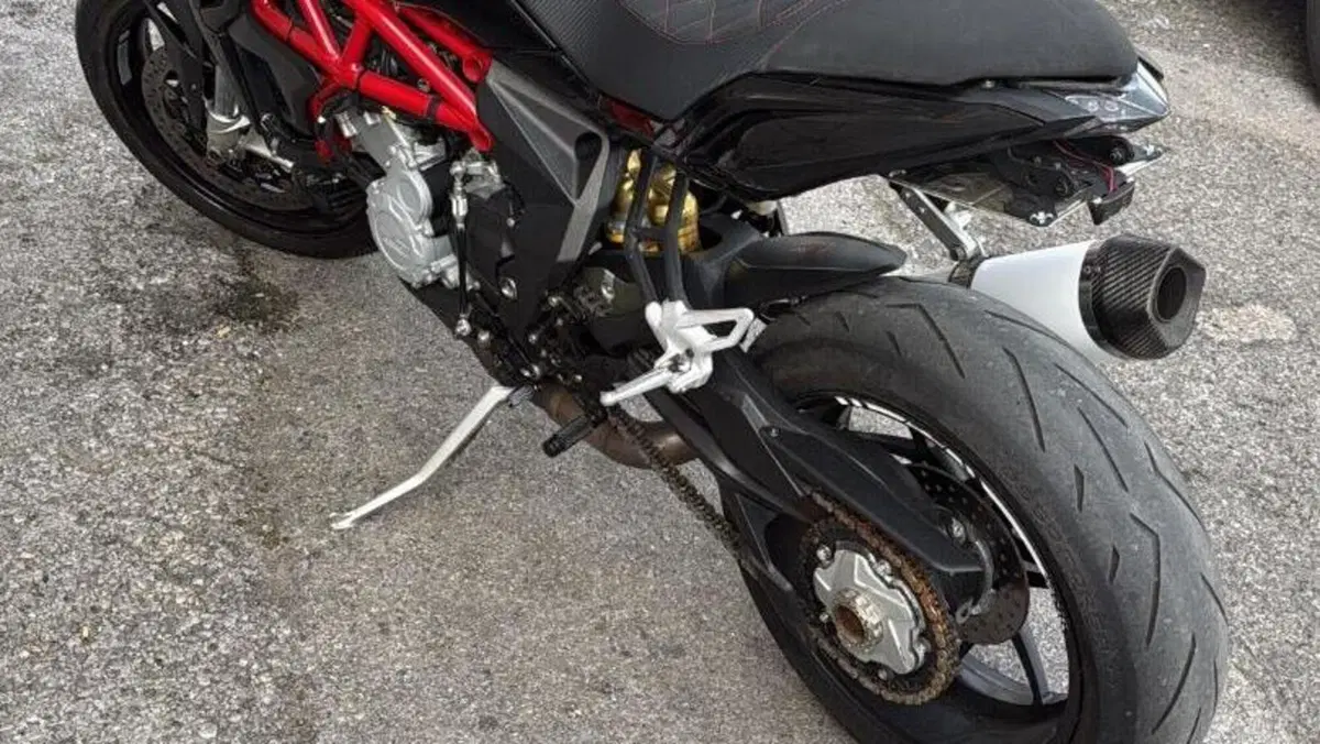 MV Agusta Brutale 800 EAS ABS (2016 - 19)  (5)