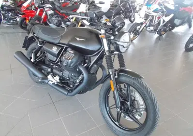 Moto Guzzi V7 Stone (2021 - 24) - Annuncio 10060302
