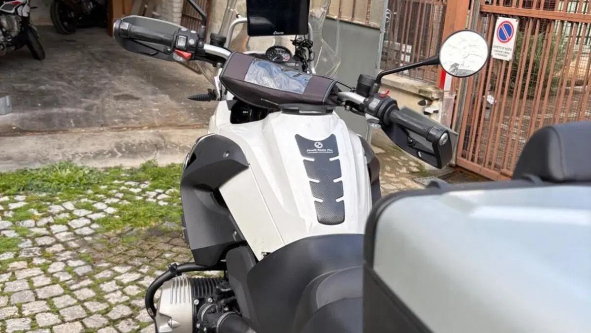 Bmw R 1200 GS (2010 - 12)  (4)