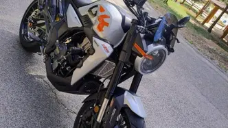 Zontes ZT350-GK (2022 - 26) usata