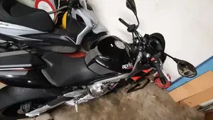 Aprilia Tuono 660 Factory (2022 - 24)  (4)