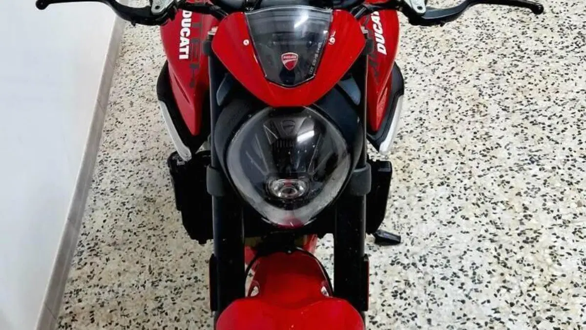 Ducati Monster 937 + (2021 - 25)  (3)