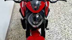 Ducati Monster 937 + (2021 - 25)  (3)