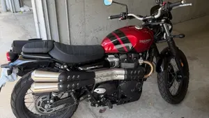 Triumph Scrambler 900 (2023 - 25) 