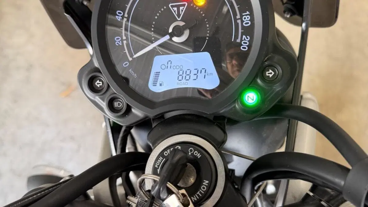 Triumph Scrambler 900 (2023 - 25)  (3)