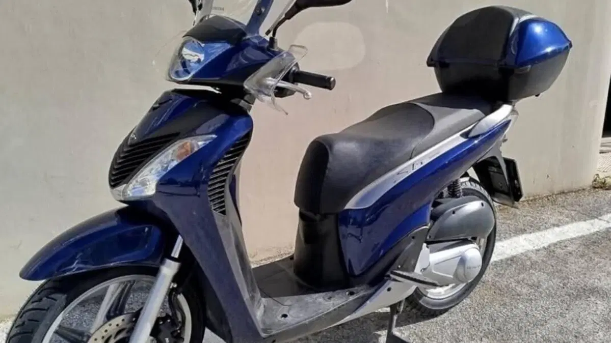 Honda SH 125 i (2009 - 12)  (3)